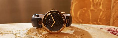 Купить швейцарские часы Gucci (Гуччи) .